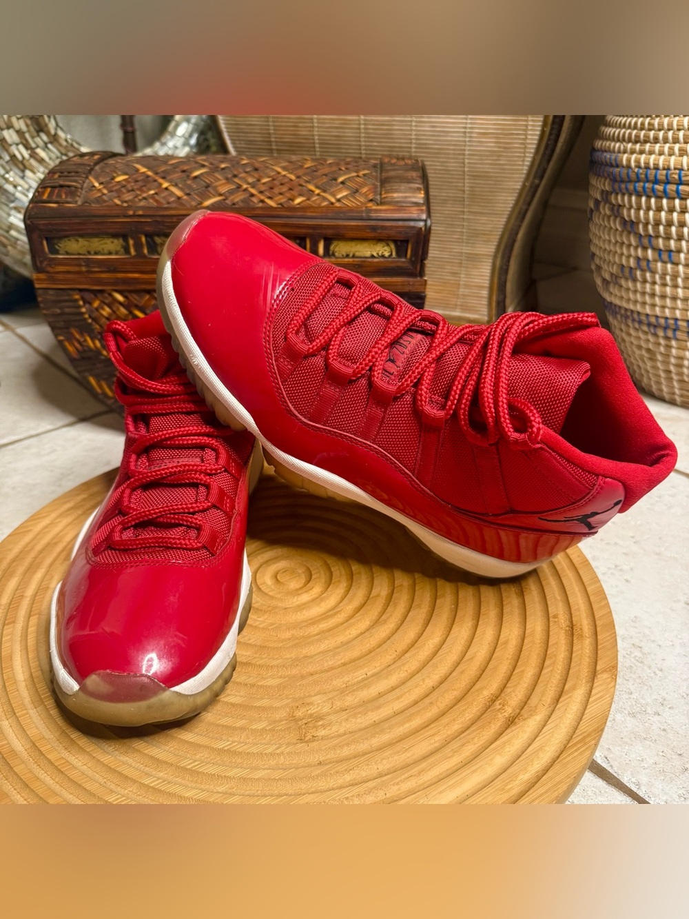 Jordan 11 Retro High Win Like '96 Red Athletic Sneakers Men's SIZE 9